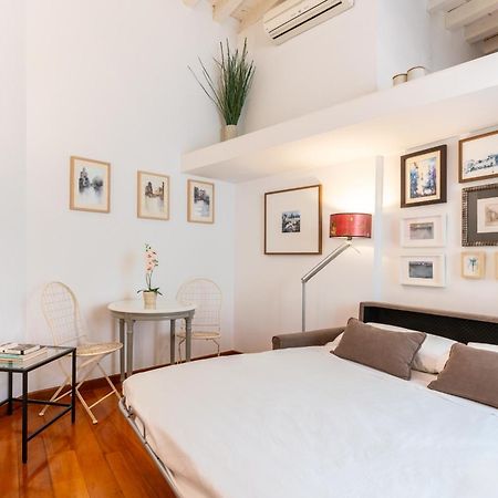 Apartamentos Rg Goyeneta Seville Ngoại thất bức ảnh
