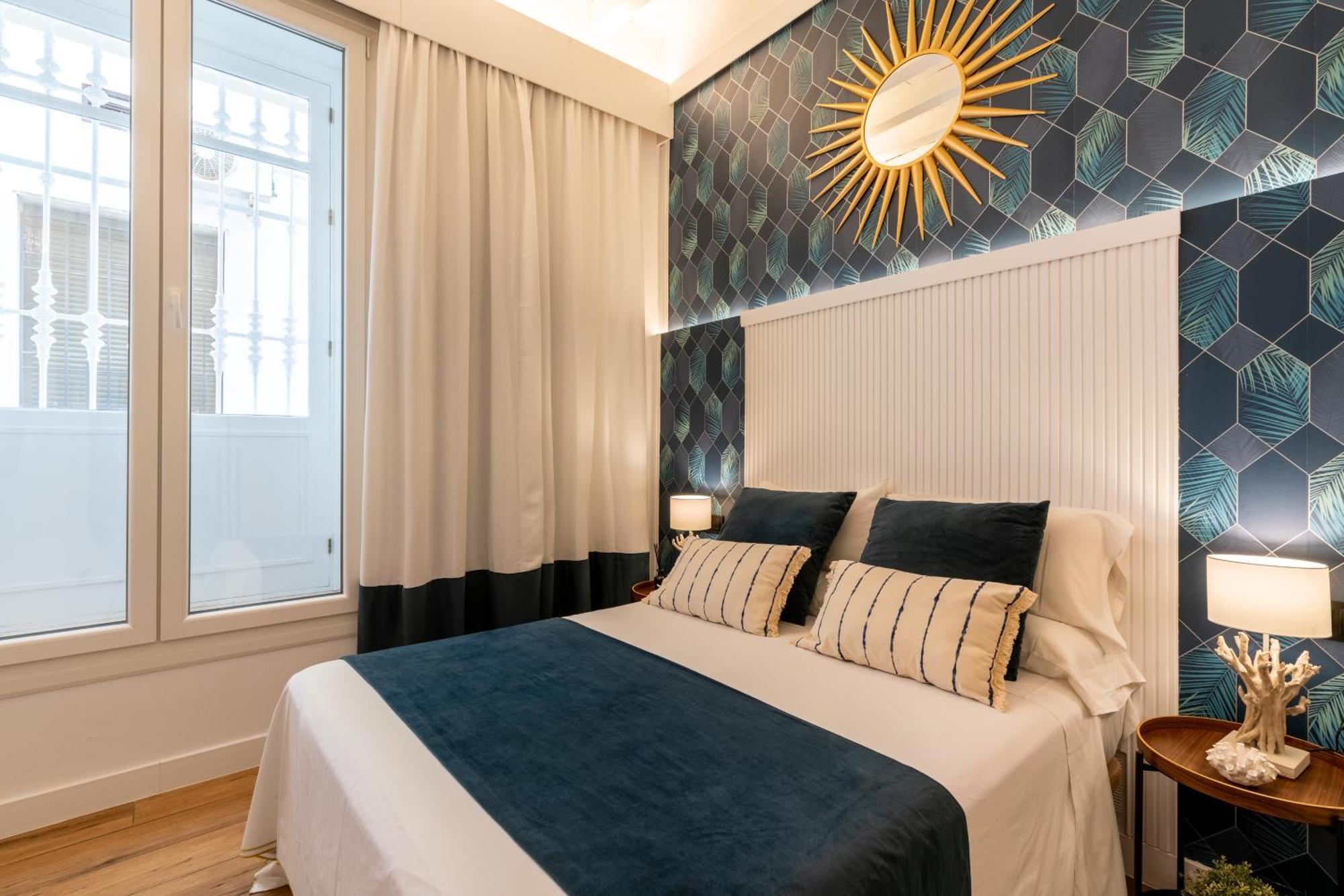 Apartamentos Rg Goyeneta Seville Ngoại thất bức ảnh