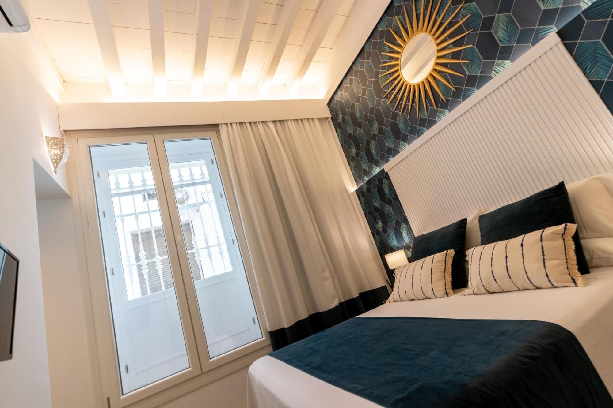 Apartamentos Rg Goyeneta Seville Ngoại thất bức ảnh